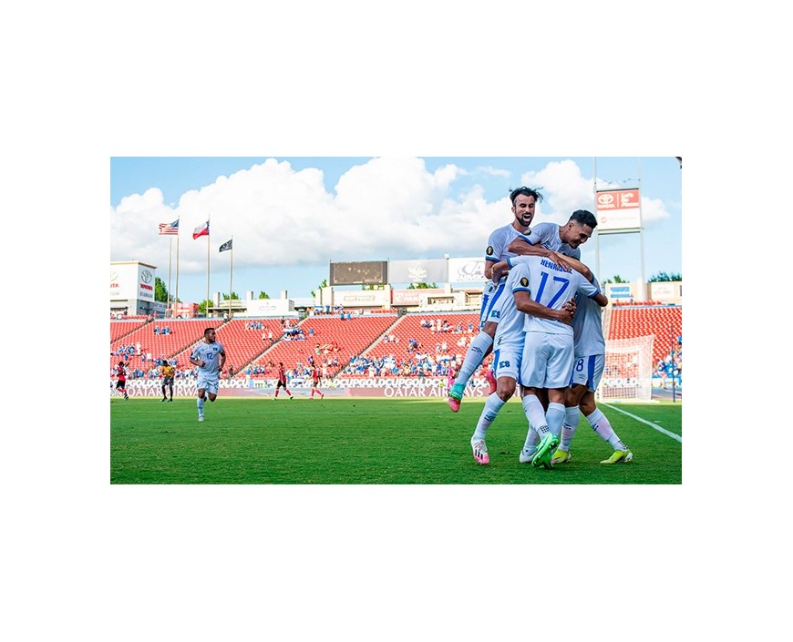 El Salvador clasifica a cuartos de final de Copa de Oro